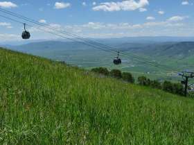 Add buy one get one free gondola rides to Steamboat lodging package.