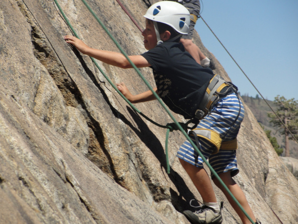 Rock climbing in Auron