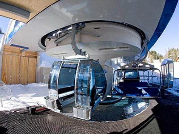 Sunday RIver's $7.2 million hybrid
