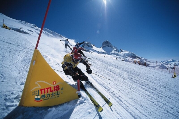 Engelberg Glacier Skiing