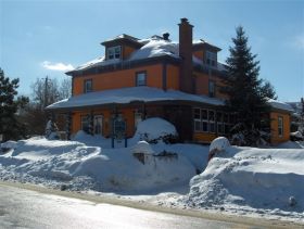 Bromont, Orford, Owl's Head, and Sutton team up with Magog-Orford area B&Bs.