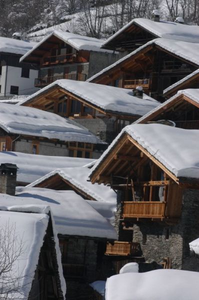 French ski villages