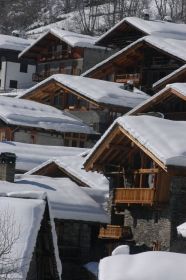 French ski villages