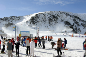 Skiing in Grandvalira
