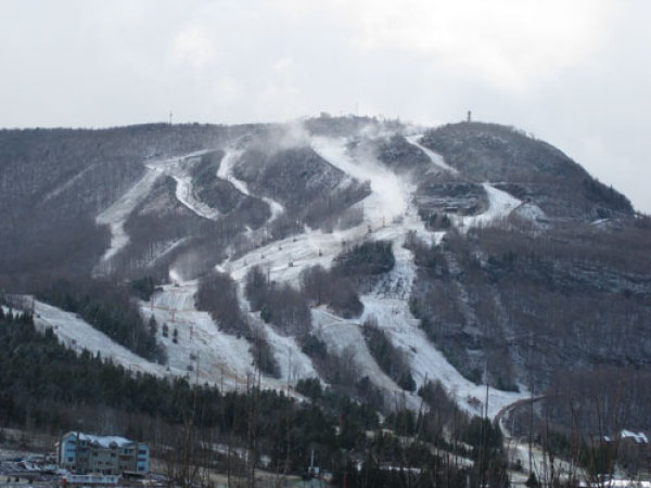 Hunter Mountain heads for the finish in style.