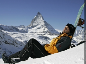 If you're dreaming of year-round skiing, the Alps has plenty of options, including Zermatt.