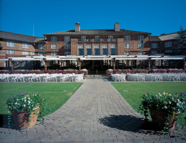 Sun Valley Resort packages a night at the lodge with Sara Evans in concert. Photo courtesy of Sun Valley Resort.