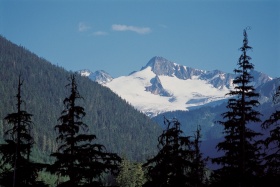 Get early booking discounts at Delta Whistler Village Suites. Photo courtesy of Tourism BC. 