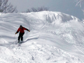 Wolf Ridge boasts 100 percent snowmaking on its 82 achres of terrain. 