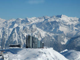 Le Kuklos Revolving Restaurant, Leysin