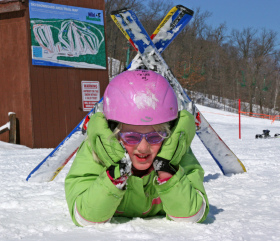 Les enfants attendent l'ouverture de Villars-Gryon
