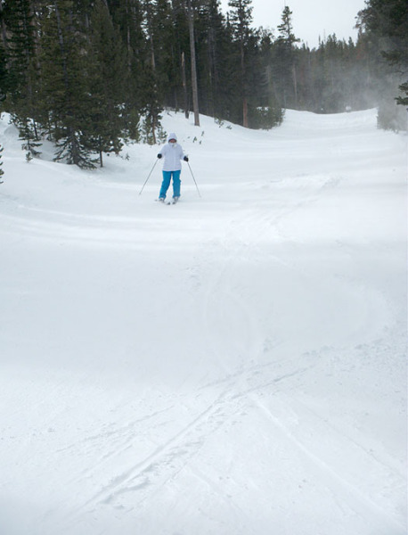 Skiing Centennial run on the way to the Sundance lift.