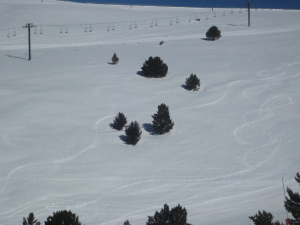 cutting corners near Torrent Negre, La Molina