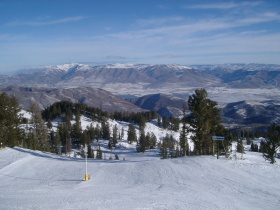 Snowbasin - Early Dec, 2006...still not