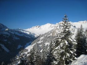 Champery - Looking south from Grand
