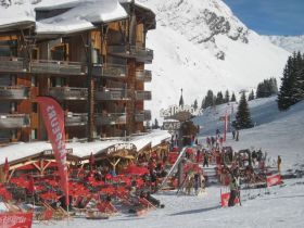 Avoriaz - Avoriaz village area..nice spot