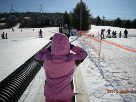 Mohawk Mountain - Magic carpet at lower