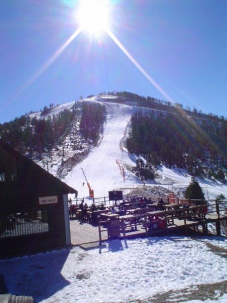 View of Pal. Only 50% of the runs were open. As you can see, very quite on the slopes. Better for Intermediate / Advance skiers