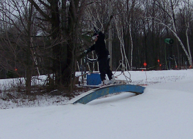Ski Butternut - 50/50 a rail 