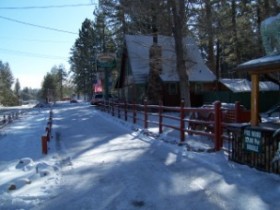 Snow Valley - Arriving at our lodging