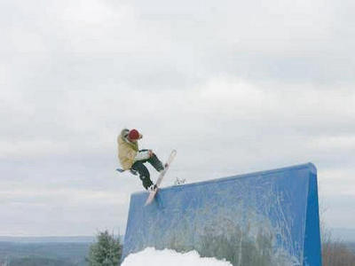 Snowboarding at Blue Mountain