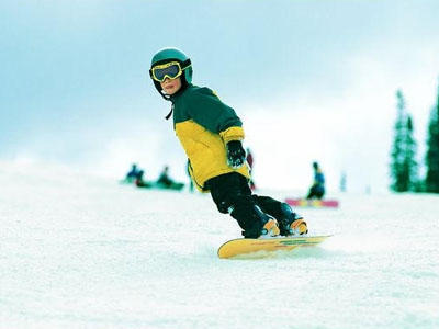SNowboarding at Winter Park