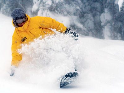 Carving in deep snow