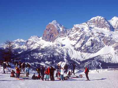 Cortina - Cortina Tourist Office