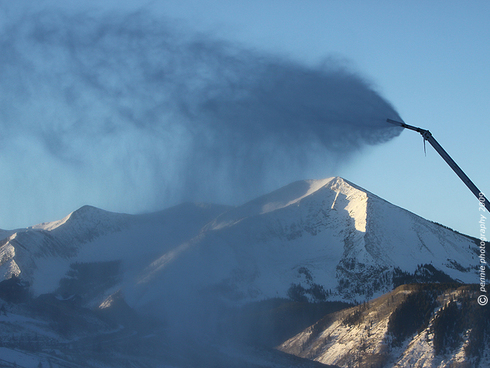 Snowmaking Blows at Crested Butte Mountain Resort! : : : : : : : :
Wednesday morning saw snowmaking running from the base area on up to mid mountain. Snowmaking’s first days were actually last week, before their forecasted November first start. The warm temps we’re seeing this week actually aren’t all that uncommon for this time of year. Things tend to not cool off until later in the month for Crested Butte a lot of years. While Snowmaking can’t run as much as they would probably like to right now, the weather-induced stand-down allows them address any fine tuning the system needs before the colder weather arrives and they turn it up to full capacity. When they’re running at full capacity, the mountain gets white in a hurry.
: : : : : : : : Speaking of colder weather, there’s snow and cooler temps in the forecast, starting Sunday—looks good! Enjoy the day and we’ll see you tomorrow.