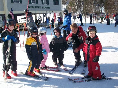 This SKIWee group is enjoying a sunny, spring like day on the slopes of Jiminy Peak!